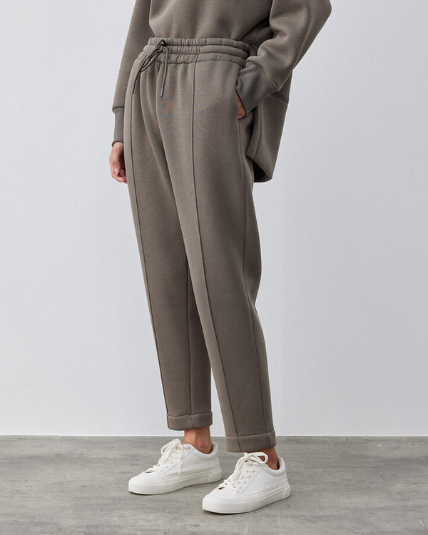 Carrot Style Sweatpants with Elastic Waistband and Three Layer Fabric in Khaki